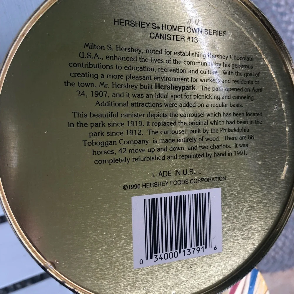 Vintage Hershey Park Carrousel Tin